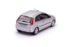FORD FIESTA MK 6 3D СЕРЕБРИСТЫЙ — фото 2