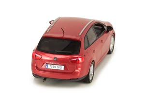 SEAT IBIZA ST КРАСНЫЙ — фото 6