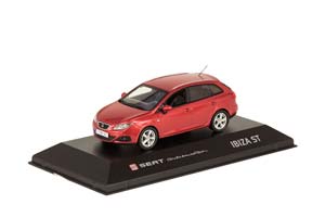 SEAT IBIZA ST КРАСНЫЙ — фото 9