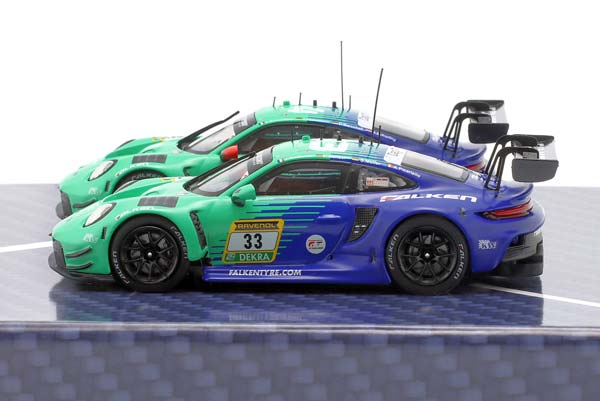 2-CAR SET PORSCHE 911 GT3 R #44 #33 24H NÜRBURGRING 2025 FALKEN MOTORSPORTS / НАБОР ИЗ 2 МОДЕЛЕЙ ПОРШЕ 911 ГТ3 24 ЧАСА НЮРБУРГРИНГ FALKEN MOTORSPORTS — фото 4