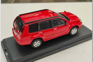 NISSAN X-TRAIL 2005 RHD RED — фото 2