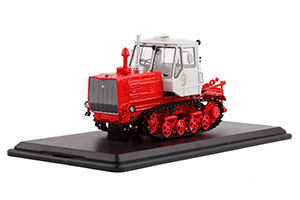 ТРАКТОР Т-150 ГУСЕНИЧНЫЙ 1971 КРАСНЫЙ/БЕЛЫЙ