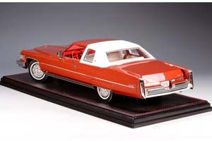 CADILLAC COUPE DEVILLE 1976 AMBERGLOW METALLIC — фото 2
