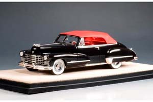 CADILLAC SERIES 62 CONVERTIBLE (ЗАКРЫТЫЙ) 1947 BLACK — фото 3