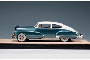CADILLAC SERIES 62 CLUB COUPE 1947 SEINE BLUE METALLIC — фото 4