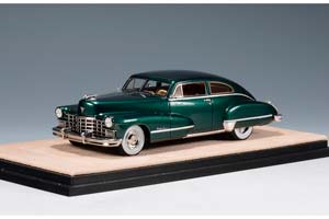 CADILLAC SERIES 62 CLUB COUPE 1947 GREEN METALLIC