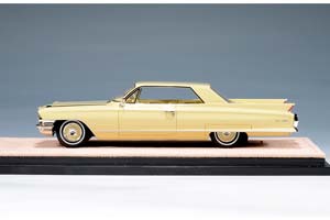 CADILLAC COUPE DEVILLE 1962 MAIZE — фото 4
