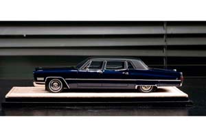 CADILLAC FLEETWOOD SERIES 75 LIMOUSINE 1968 EMPEROR BLUE METALLIC / КАДИЛЛАК ФЛИТВУД СЕРИЯ 75 ЛИМУЗИН 1968 ИМПЕРАТОР СИНИЙ МЕТАЛЛИК — фото 4
