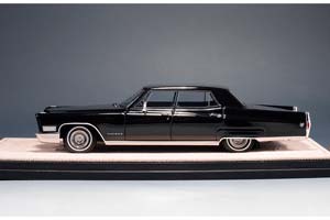 CADILLAC FLEETWOOD SIXTY SPECIAL 1968 BLACK / КАДИЛЛАК ФЛИТВУД СИКСТИ ЧЕРНЫЙ — фото 4