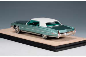CADILLAC COUPE DEVILLE 1971 ADRIATIC TURQUOISE METALLIC — фото 2