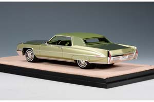 CADILLAC COUPE DEVILLE 1971 CYPRESS GREEN METALLIC — фото 2