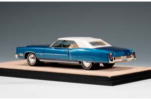 CADILLAC ELDORADO CONVERTIBLE (ЗАКРЫТЫЙ) 1972 ST.MORITZ BLUE METALLIC — фото 2