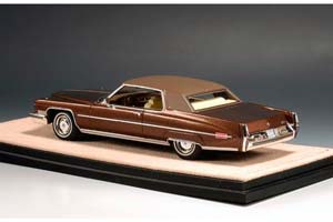 CADILLAC COUPE DEVILLE 1973 BURNIT SIENNA METALLIC — фото 2
