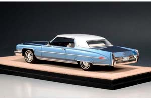 CADILLAC COUPE DEVILLE 1973 ANTIGUA BLUE METALLIC — фото 2