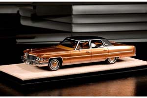 CADILLAC FLEETWOOD BROUGHAM 1974 VICTORIAN AMBER METALLIC (LIMITED 047/199 PCS) — фото 3