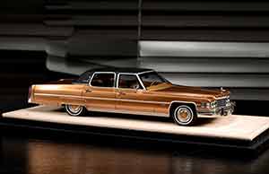 CADILLAC FLEETWOOD BROUGHAM 1974 VICTORIAN AMBER METALLIC (LIMITED 047/199 PCS) — фото 4