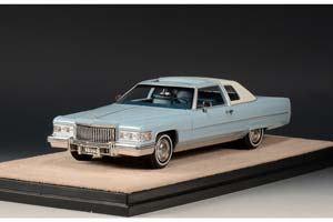 CADILLAC COUPE DEVILLE 1975 JENNIFER BLUE — фото 3