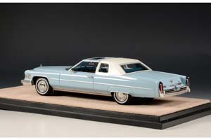CADILLAC COUPE DEVILLE 1975 JENNIFER BLUE — фото 4