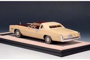 CADILLAC ELDORADO BIARRITZ CUSTOM 1978 BEIGE/BROWN — фото 2