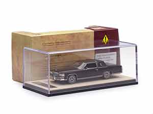 CADILLAC FLEETWOOD BROUGHAM COUPE 1984 BLACK / КАДИЛЛАК ФЛИТВУД БРОЭМ КУПЕ 1984 ЧЕРНЫЙ — фото 11