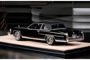 CADILLAC FLEETWOOD BROUGHAM COUPE 1984 BLACK / КАДИЛЛАК ФЛИТВУД БРОЭМ КУПЕ 1984 ЧЕРНЫЙ — фото 2