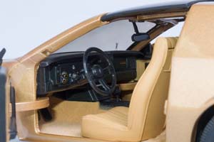 CHEVROLET CAMARO 1982 ЗОЛОТОЙ — фото 13