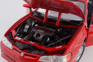 CHEVROLET MONTE CARLO SS 2000 КРАСНЫЙ — фото 7