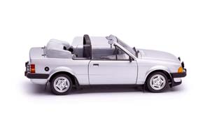 FORD ESCORT XR3I CABRIO 1984 СЕРЕБРИСТЫЙ — фото 11