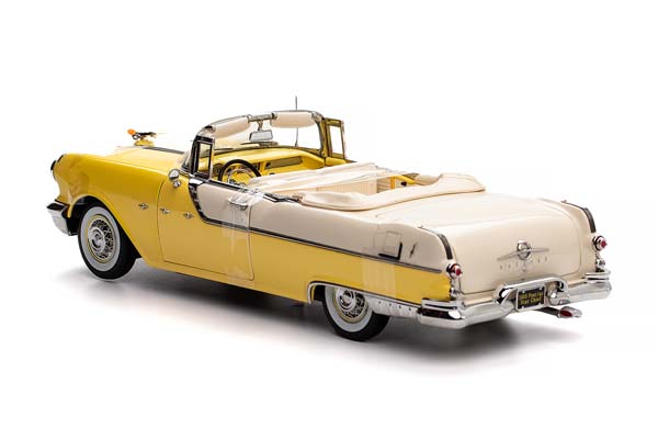 PONTIAC STAR CHIEF CABRIOLET 1955 YELLOW/WHITE / ПОНТИАК СТАР ЧИФ КАБРИОЛЕТ 1955 ЖЕЛТЫЙ С БЕЛЫМ — фото 3