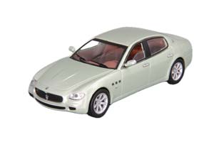 MASERATI QUATTROPORTE LIGHT GREEN METALLIC (СУПЕРКАРЫ #64)