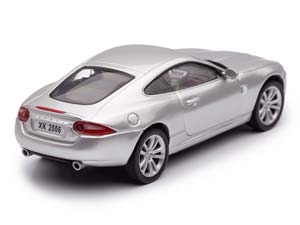 JAGUAR XK COUPE 2006 SILVER — фото 4