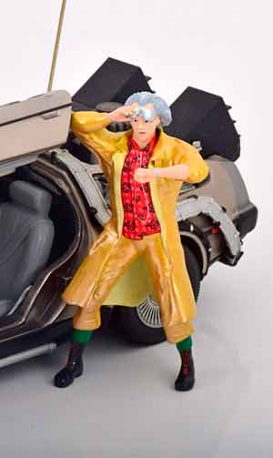 FIGURINE DOC EMMETT BROWN BACK TO THE FUTURE / ФИГУРКА ДОКТОРА ЭММЕТА БРАУНА "НАЗАД В БУДУЩЕЕ" — фото 1