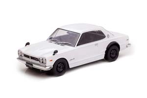 NISSAN SKYLINE GT-R KPGC10 БЕЛЫЙ
