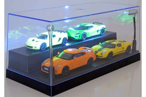 SHOWCASE FOR 4 MODELCARS BLACK / БОКС ДЛЯ 4-Х МОДЕЛЕЙ 1:43 С ЛЭД ПОДСВЕТКОЙ И ЮСБ ПИТАНИЕМ (РАЗМЕРЫ Д/В/Ш:27/12/12 СМ) — фото 2