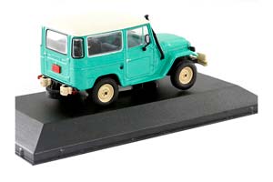 TOYOTA LAND CRUISER FJ40 1968 (BANDEIRANTE) ЗЕЛЕНЫЙ С БЕЛОЙ КРЫШЕЙ И ЧЕРНЫМ САЛОНОМ — фото 4