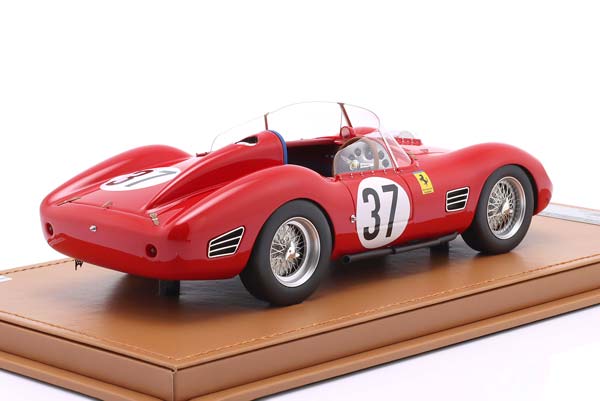 FERRARI DINO 196S #37 12H SEBRING 1961 HELBURN, HUDSON, FULP / ФЕРРАРИ ДИНО 196S 12 ЧАСОВ СЕБРИНГ ХЕЛБУРН ХУДСОН ФУЛП — фото 2