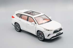 TOYOTA HIGHLANDER, БЕЛЫЙ, 21 СМ — фото 2
