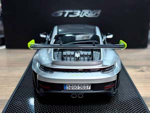 PORSCHE 911 (992.1) GT3RS WEISSACH PACKAGE GT SILVER METALLIC / ПОРШЕ 911 992.1 GT3 RS ПАКЕТ WEISSACH СЕРЕБРИСТЫЙ — фото 6