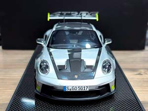 PORSCHE 911 (992.1) GT3RS WEISSACH PACKAGE GT SILVER METALLIC / ПОРШЕ 911 992.1 GT3 RS ПАКЕТ WEISSACH СЕРЕБРИСТЫЙ — фото 2