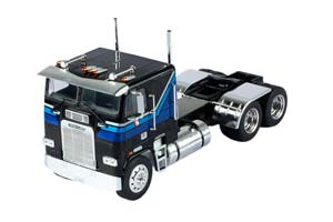 FREIGHTLINER FLA 1993 BLACK/DECORATED