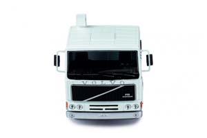 VOLVO F10 "POLAR EXPRESS" 1983 WHITE/BLUE — фото 5