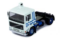 VOLVO F10 "POLAR EXPRESS" 1983 WHITE/BLUE — фото 10