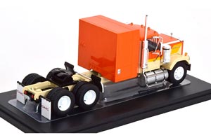 GMC GENERAL TOWING VEHICLE 1980 ORANGE/CREME / ДЖИЭМСИ ДЖЕНЕРАЛ ОРАНЖЕВЫЙ — фото 2