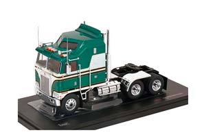 KENWORTH K100 AERODYNE 1976 GREEN
