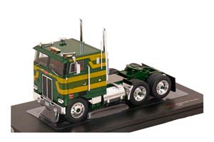 PETERBILT 352 PACEMAKER 1979 GREEN