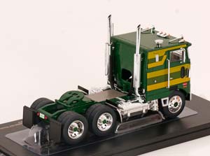 PETERBILT 352 PACEMAKER TOWING VEHICLE 1979 GREEN — фото 2