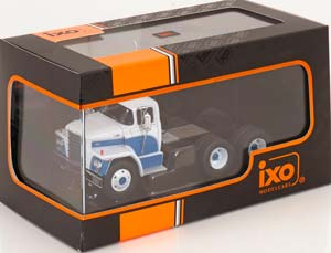 DODGE LCF CT900 TOWING VEHICLE 1960 WHITE BLUE — фото 3