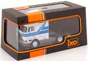 INTERNATIONAL EAGLE CABOVER TOWING VEHICLE 1995 WHITE BLUE — фото 3