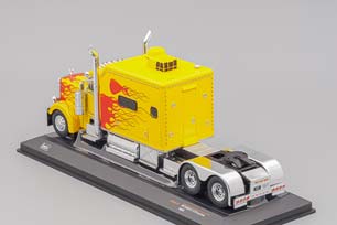 PETERBILT 379 CUSTOM 2002 YELLOW/DECORATED — фото 5