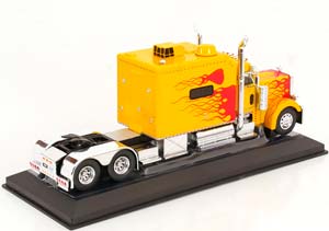 PETERBILT 379 CUSTOM TOWING VEHICLE 2002 YELLOW RED — фото 2
